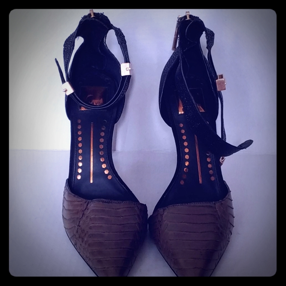 Dolce Vita two tone strap stilettos sz 39